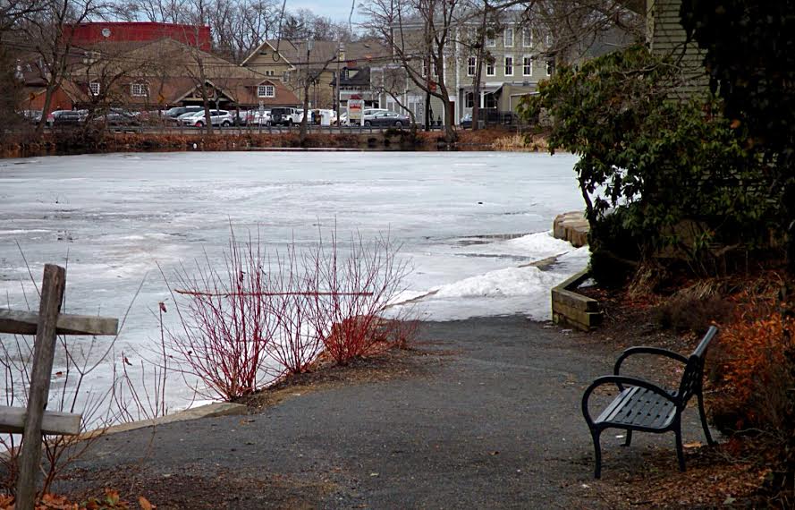 Lake Afton Wintertime Bucks Happening
