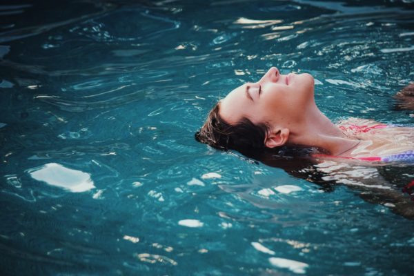 Float lady