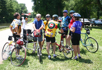River to River Cyclists