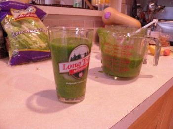 green-monster-detox-drink