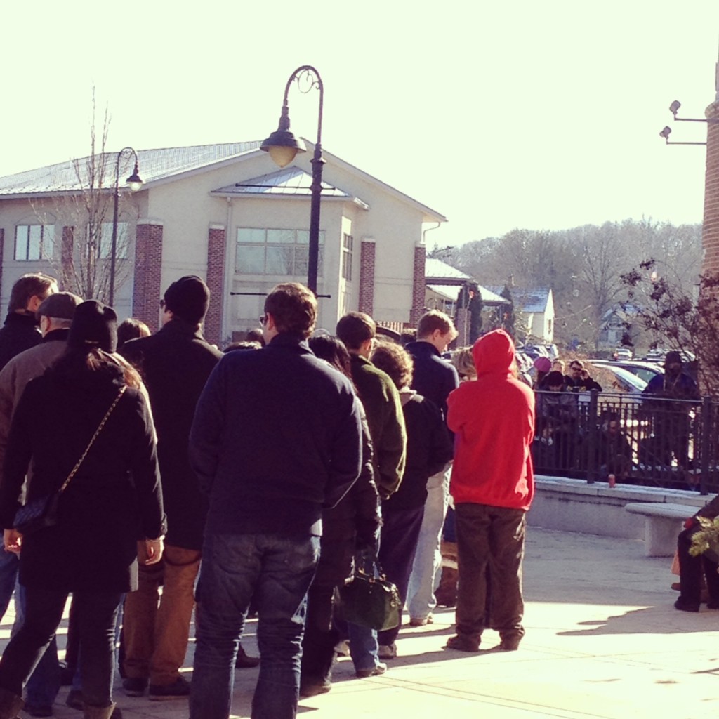 Crowds line up for the 2013 Chili Cook-off
