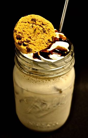 cookies & cream cocktail